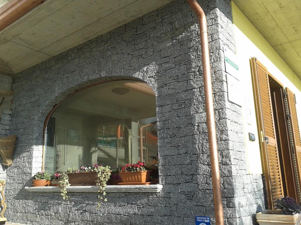 Agriturismo Botton D'Oro Dongo Exteriör bild